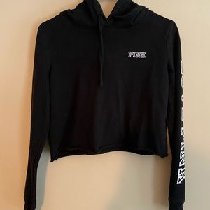 Black long sleeve cropped shirt